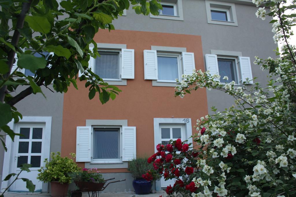 Orange Cube Apartment Rijeka Rom bilde